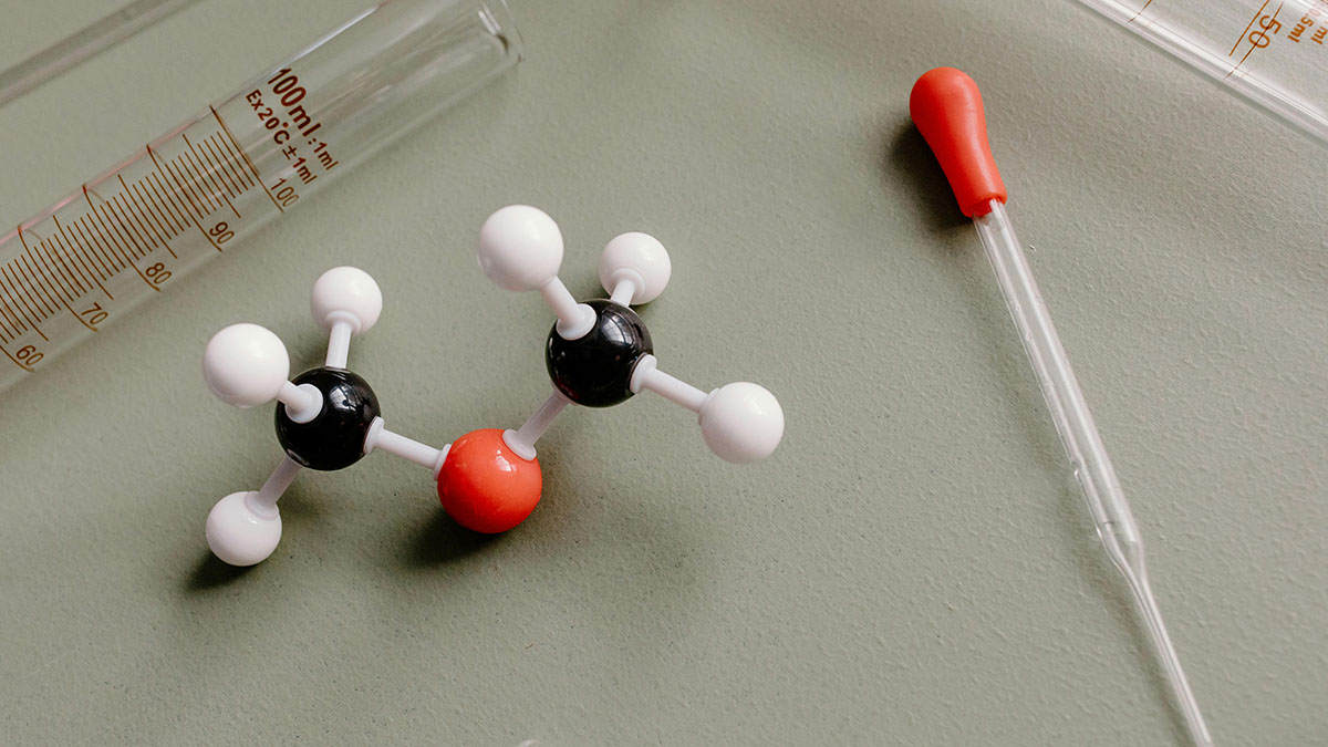 China National Chemical Engineering Corporation signs Indonesia's first green methanol and dimethyl ether project